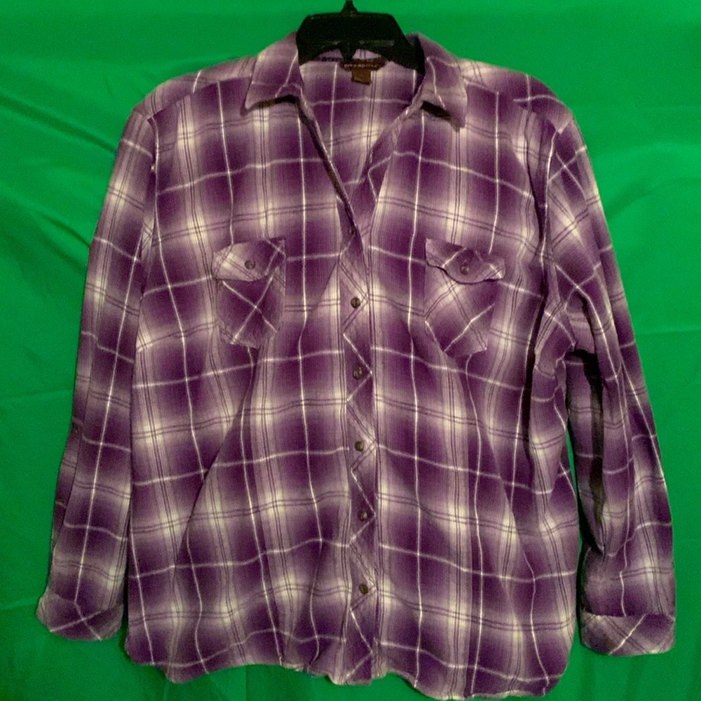 Bit and Bridle Womens flannel top 2X long sleeve breast pockets Tab sleeve